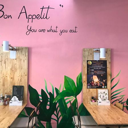 Jindabyne Cafe & Hostel Chiang Mai Luaran gambar