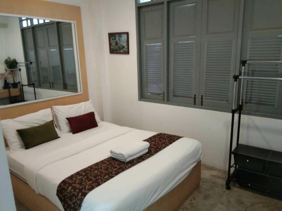 Jindabyne Cafe & Hostel Chiang Mai Luaran gambar
