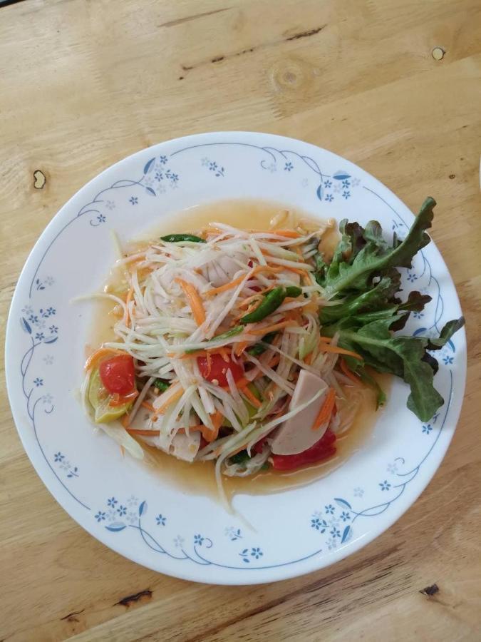Jindabyne Cafe & Hostel Chiang Mai Luaran gambar